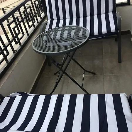 Family Time Mamaia Nord Apartamento *