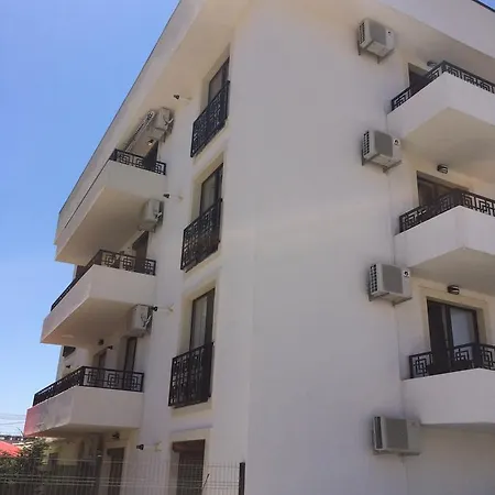 Apartment Family Time Mamaia Nord Navodari